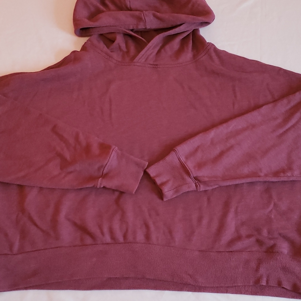 Cropped Hoodie